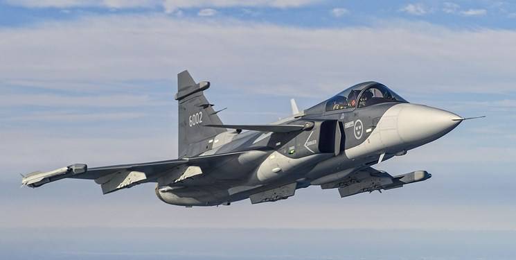 قصد سوئدی‌ها برای بمباران افغانستان جهت بازارگرمی برای جنگنده خود