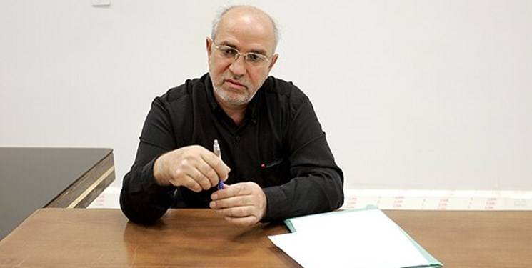 یک شاعر بر اثر ایست قلبی درگذشت