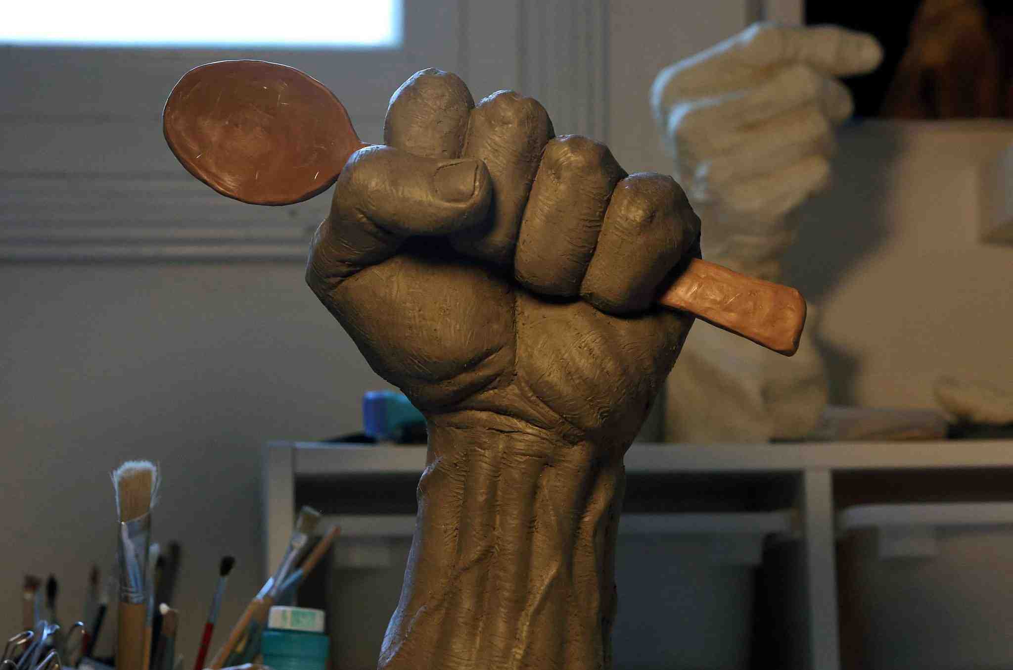   مجسمه «قاشق آزادی» به یاد فرار بزرگ فلسطینی‌ها + تصاویر