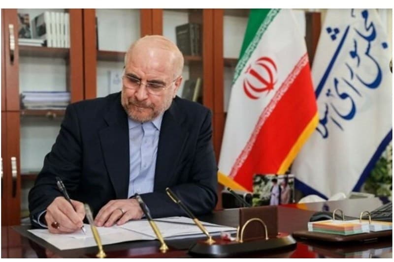 قالیباف: یا بازار نفت احمق است یا آمریکا دروغ میگوید