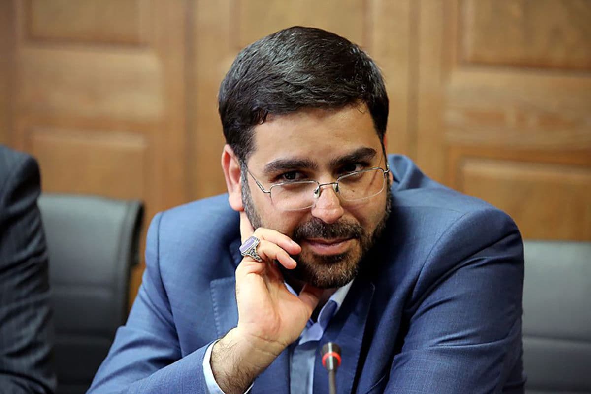 واکنش مشاور سابق عراقچی به اقدام دیپلمات ایرانی که هنگام سخنرانی ترامپ نشست را ترک نکرد/ بر اساس وظیفهای بوده که به او سپرده شده است