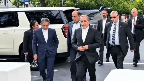اخراج هیات ایرانی از نیویورک؟/ ادعای آکسیوس: وزیر خارجه آمریکا دستور ترک فوری عراقچی از نیویورک را داد