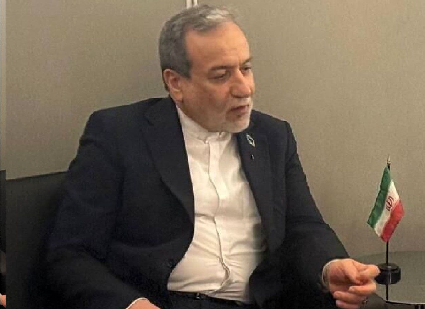 توئیت عباس عراقچی خطاب به دولتمردان آمریکایی+ جزئیات