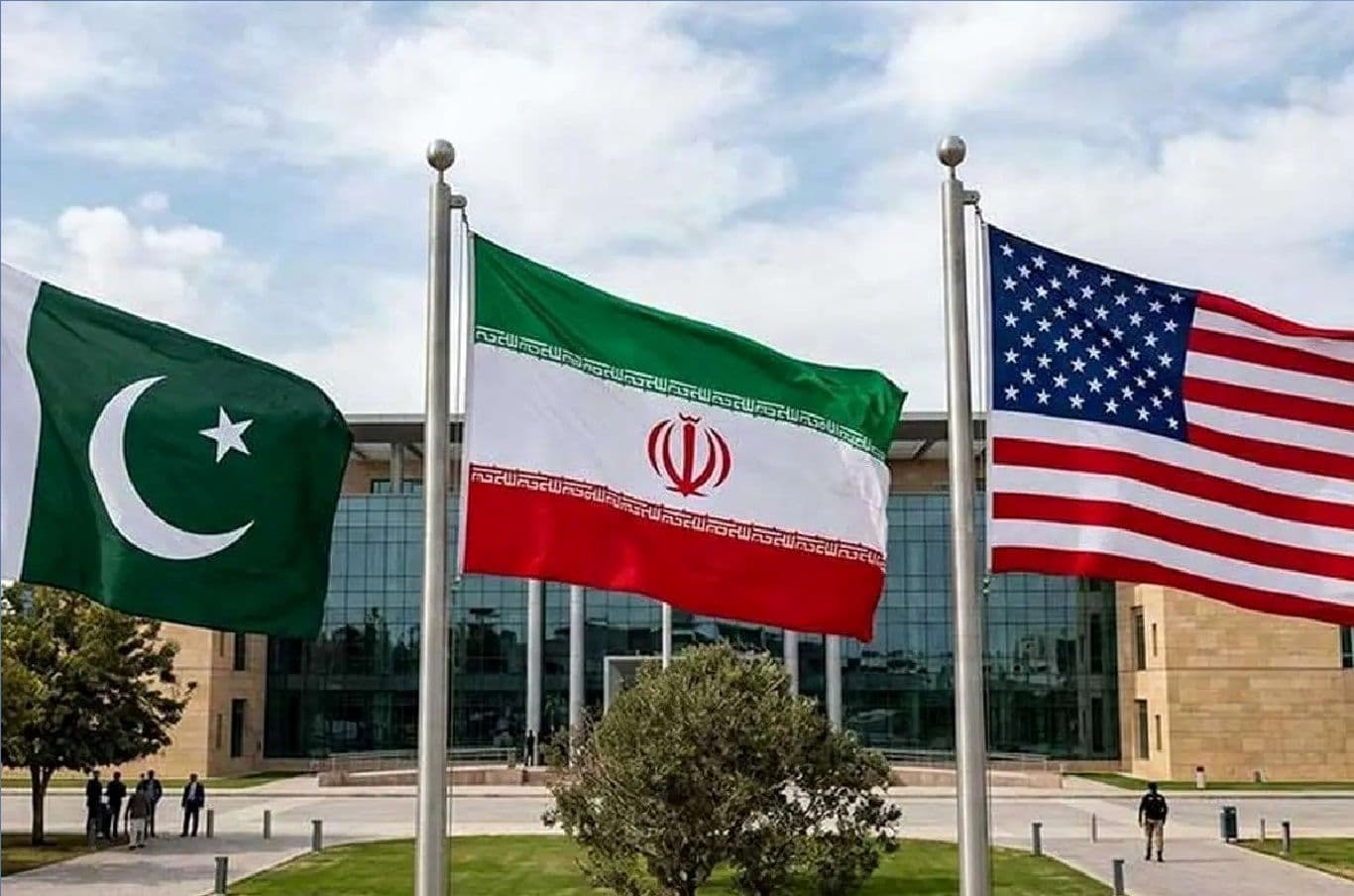 ادعای الحدث به نقل از یک منبع پاکستانی/ ایران با توقف غنیسازی اورانیوم در ازای کاهش تحریمهای آمریکا موافقت کرد