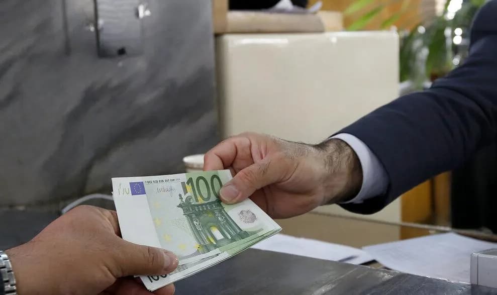 شرط جدید رفع تعهد ارزی صادرکنندگان اعلام شد / آستانههای تنبیهی ۷۰ و ۸۰ درصدی چیست؟