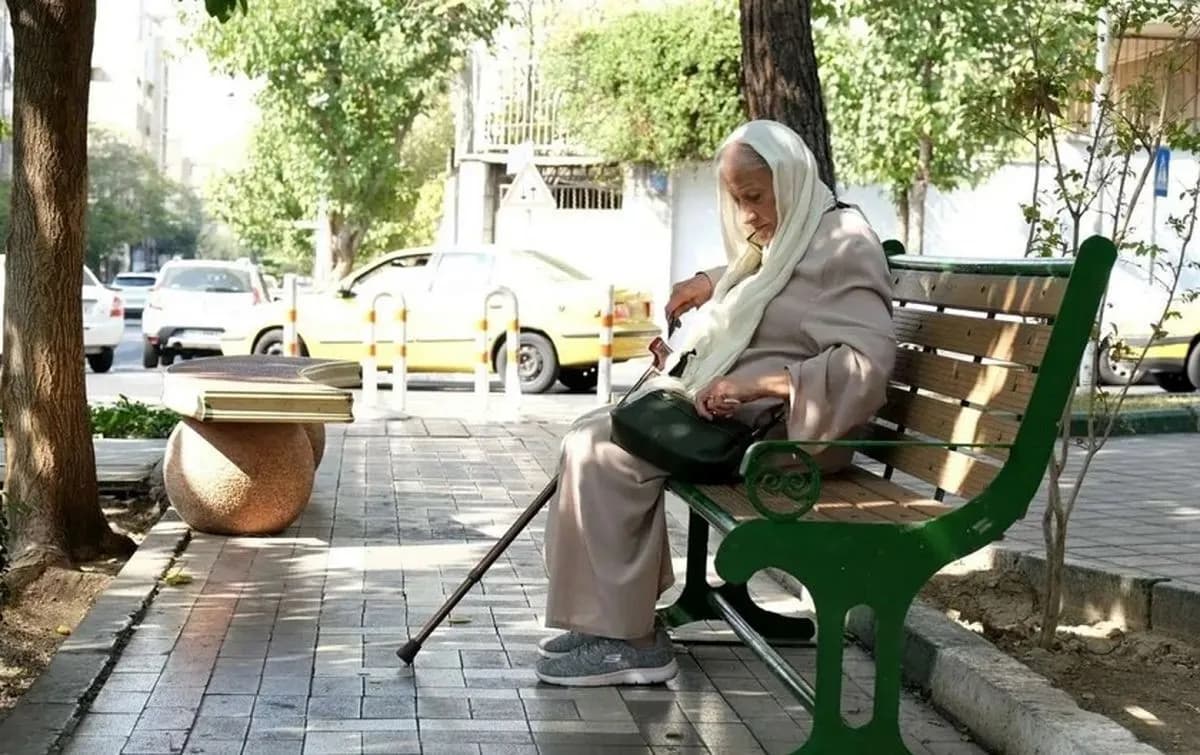آخرین وضعیت ترمیم حقوق بازنشستگان در نیمه دوم ۱۴۰۵ / افزایش حقوق بازنشستگان به این زمان موکول شد