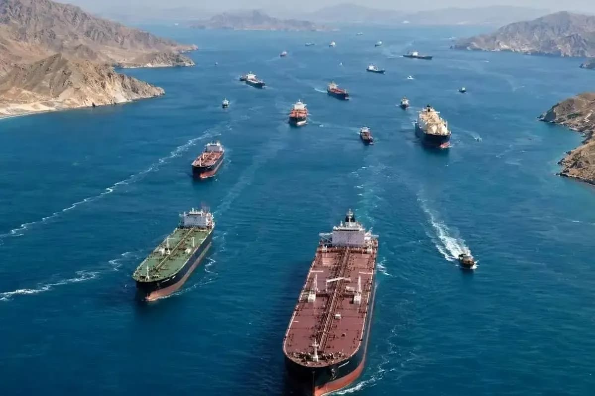 تجارت دریایی در خلیج فارس زمینگیر شد / کرایه کانتینر به ۱۰ هزار دلار رسید