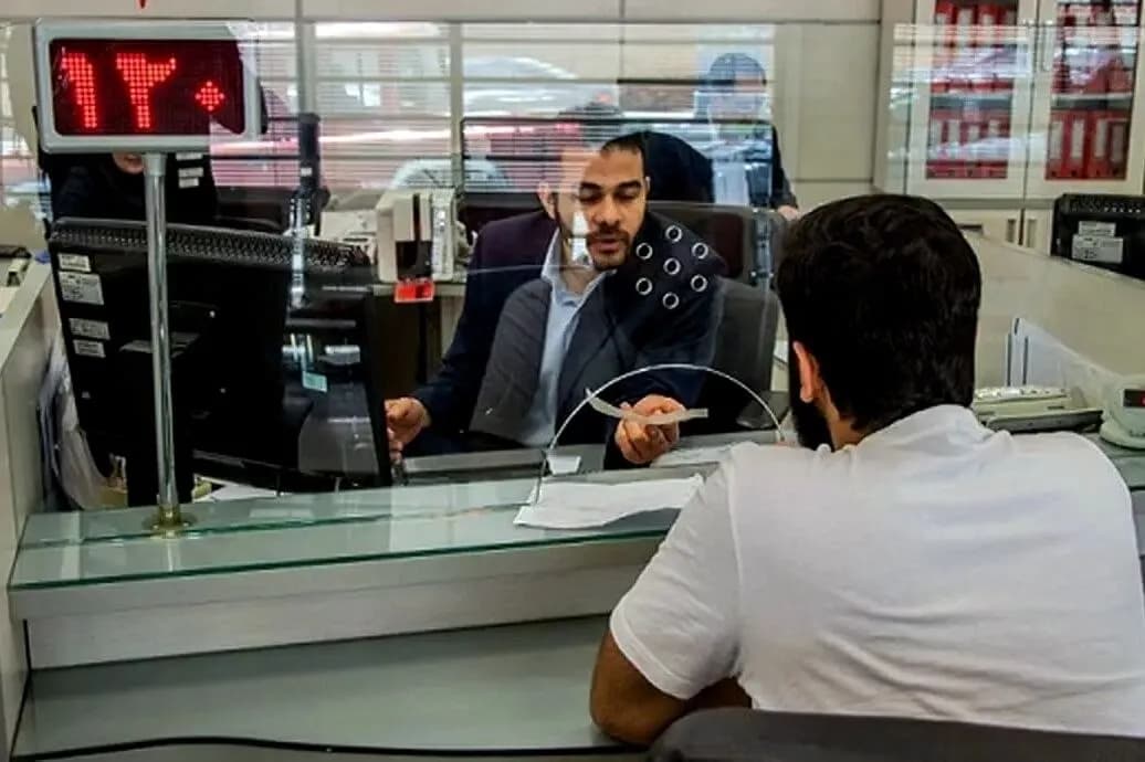 کارمزدهای خدمات بانکی بهروزرسانی شد / کدام خدمات گرانتر میشوند؟