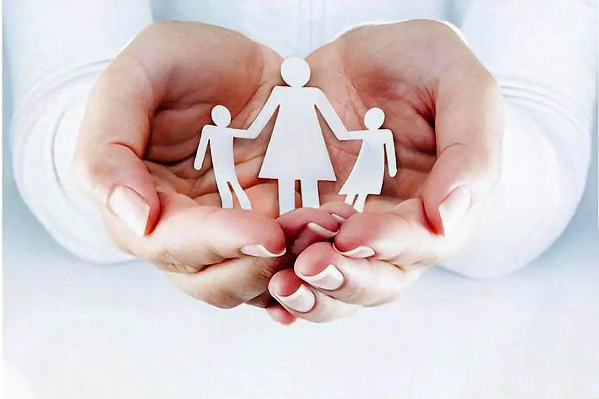 تصمیم تازه برای حمایت از مادران/ مشمولین بیمه رایگان چه کسانی هستند؟
