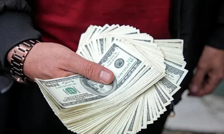 قیمت دلار و قیمت یورو امروز سهشنبه ۷ مهر ۱۴۰۵